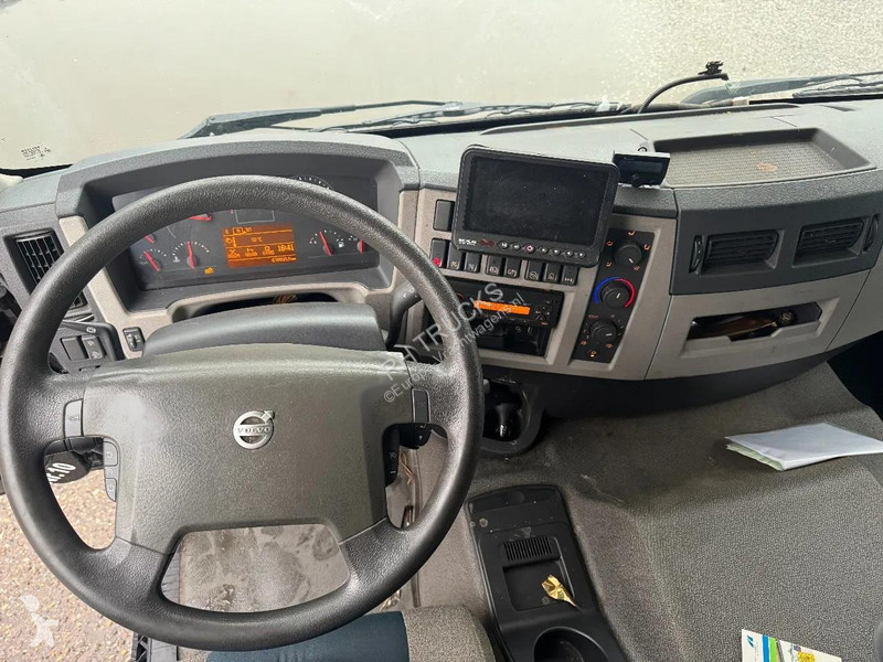 شاحنة Volvo 280 6X2 EURO 6 DHOLLANDIA 2500 KG...