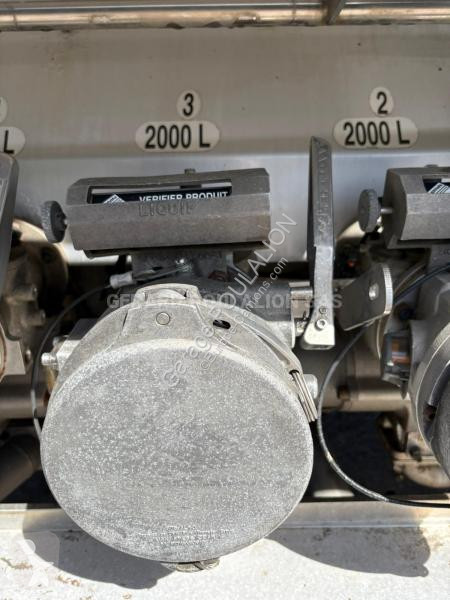 شاحنة Renault CIT. MAGYAR CARB LEG 15000L 5...