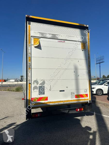 شاحنة Volvo