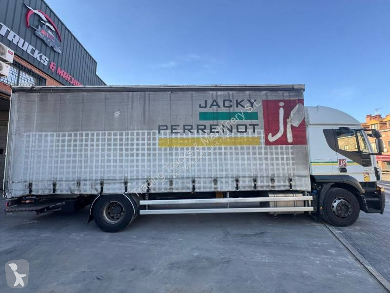 شاحنة Iveco
