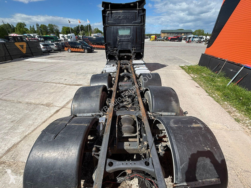 شاحنة Scania R 650 8x4*4 RETARDER / CHASSIS...
