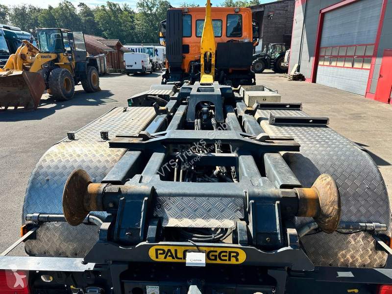 شاحنة Iveco XWay 480 8x4 BL  PALFINGER P24A AK...