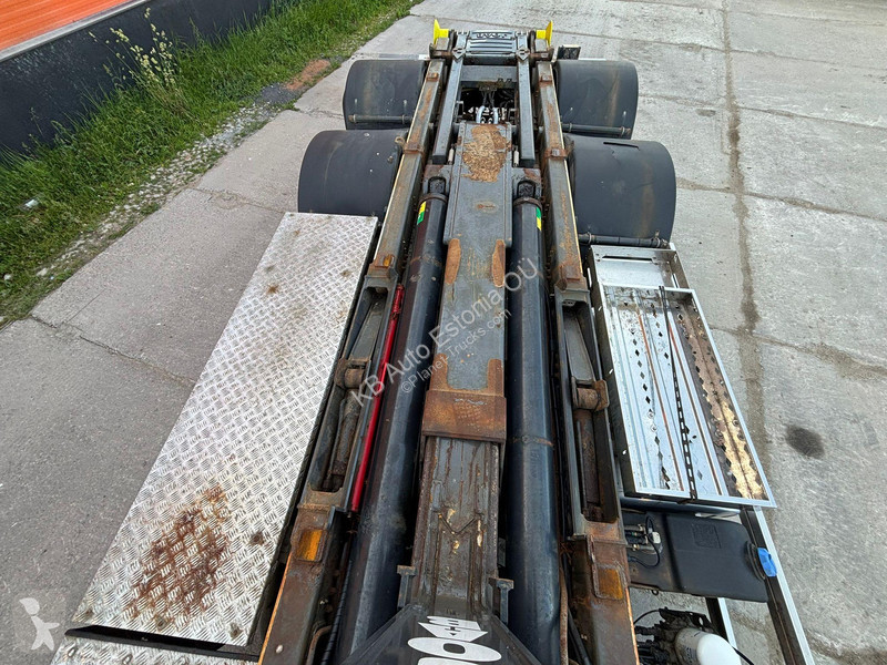 شاحنة Volvo 340 6x2*4 JOAB L20 ton / L=5400 mm