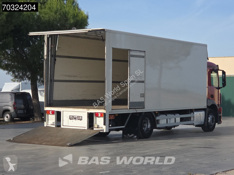 شاحنة Mercedes 1824 4X2 18 toneladas, 2000 kg,...