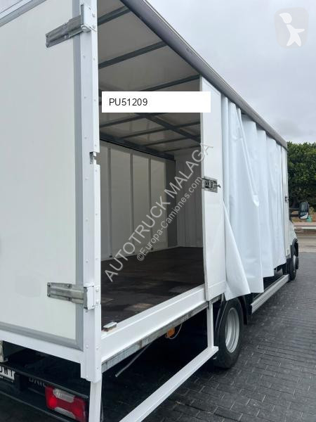 شاحنة Iveco 70C15 BOTELLERO