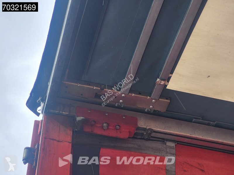 شاحنة DAF 210  4X2 APK TOT 11-2026 14t...