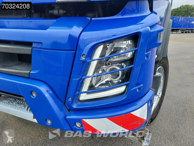 شاحنة Volvo 450 8X4 18m3 tipper Lift-Axle...