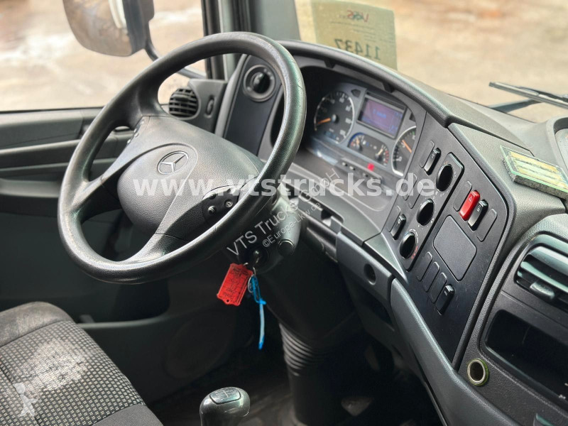 شاحنة Mercedes 816 Kofferaufbau 4x2