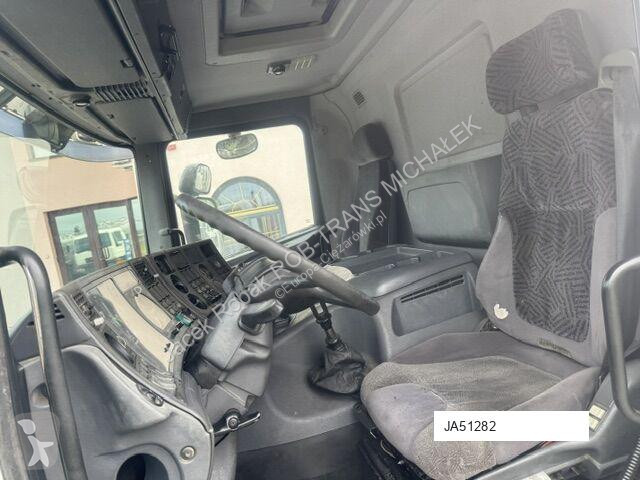 شاحنة Scania DK 12