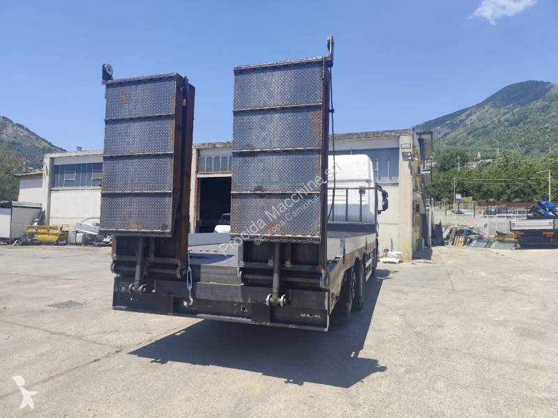 شاحنة Iveco