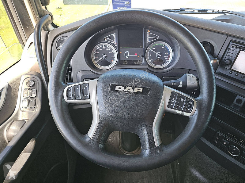 شاحنة DAF 480 6X2 FAN WB530