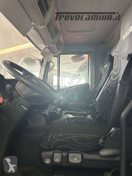 شاحنة Iveco AD 260S36 6x2