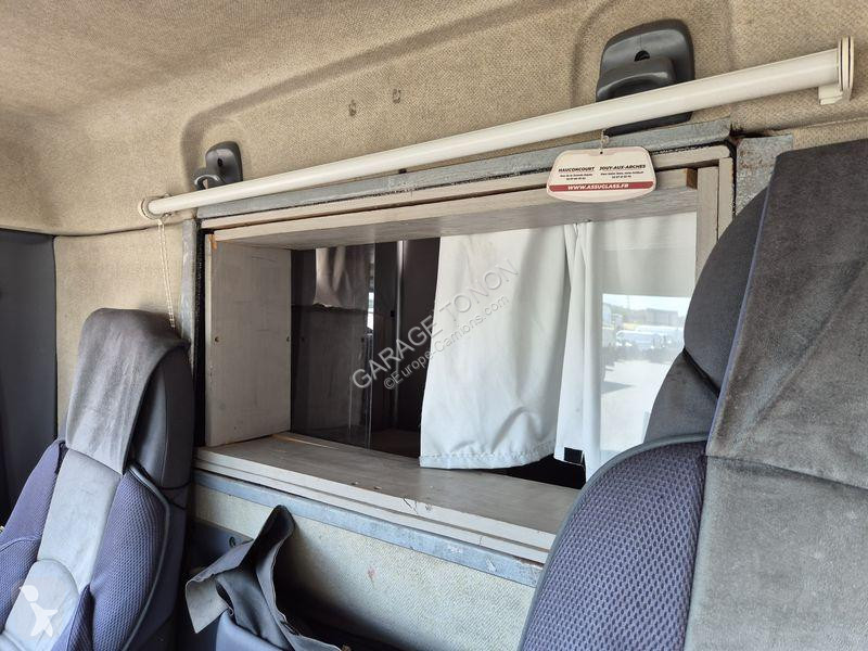 Camion Renault 180