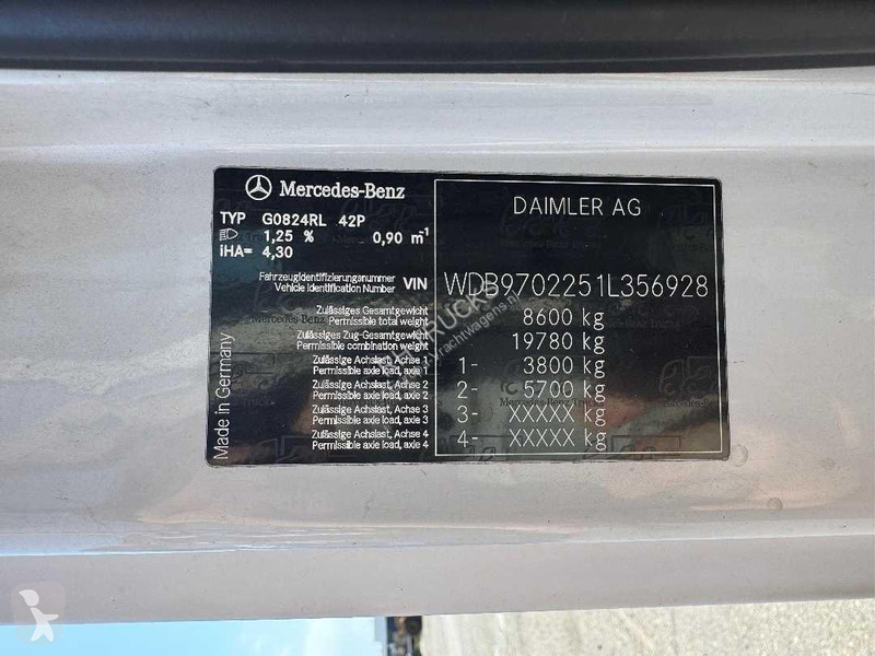 Camion Mercedes 824 + TRAILER 2008 DE REMA 1 AXLE