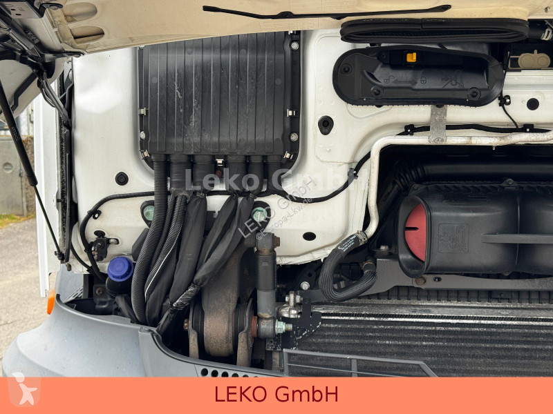 شاحنة Mercedes 1830 Mit Carrier Sp 850