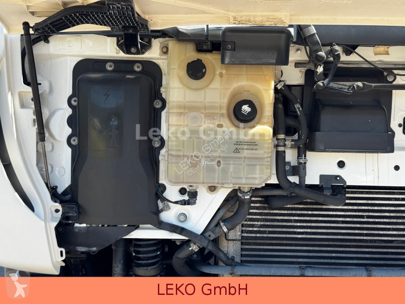شاحنة Renault D  280.19 Mit Carrier Sp 1150Mt