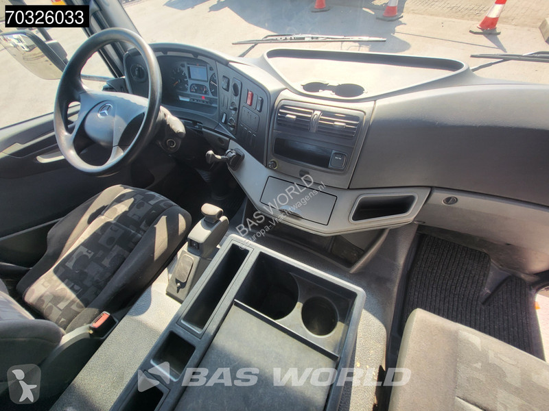 شاحنة Mercedes 1224 4X2 APK 03-2027 Machine...