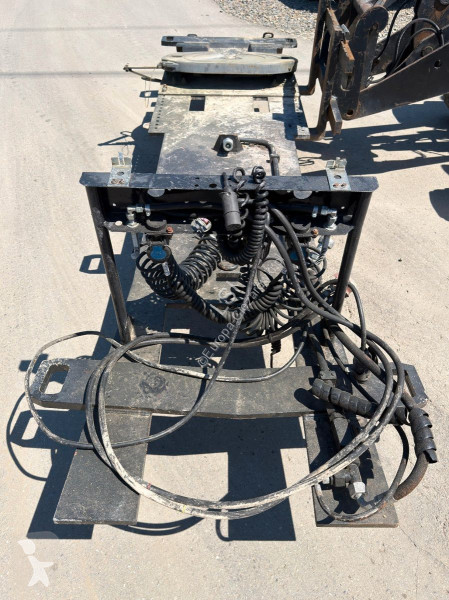 شاحنة MAN TGS *Sattelzugmaschine + KRAN/FUNK * 6x6