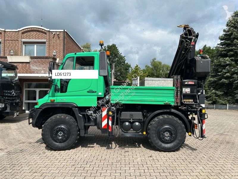 شاحنة Mercedes U400 + HIAB 122E 4x4