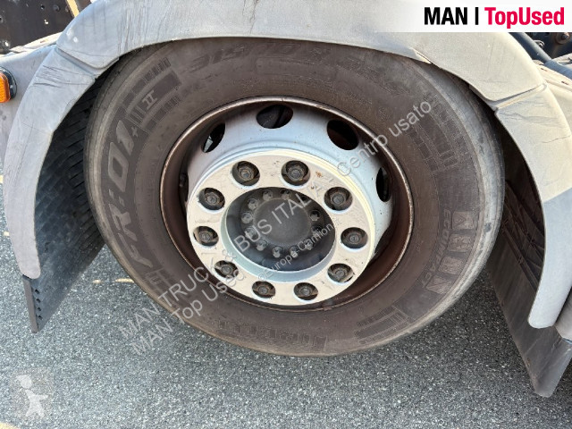 Vrachtwagen MAN TGX 26.470 6X2-4 LL