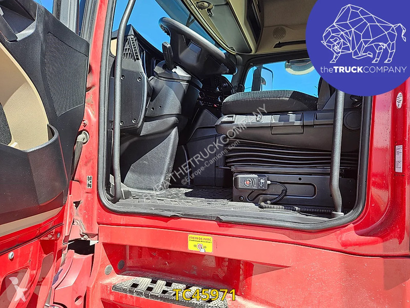 شاحنة Mercedes 2548