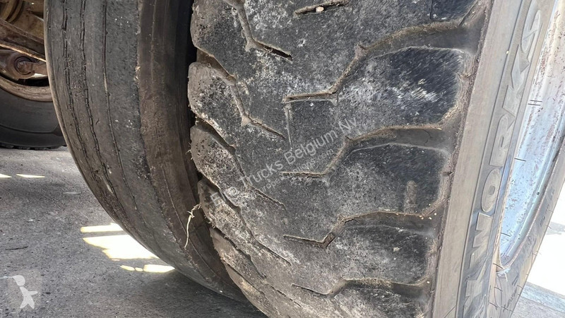 شاحنة Volvo 660 (BIG HUB / GRAND PONT / EJE...