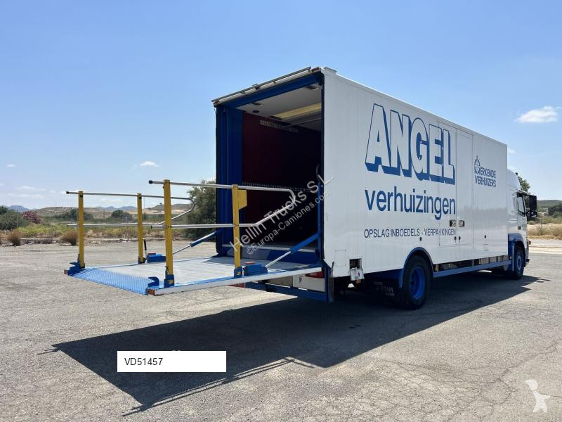 Camion Volvo FM 300 Furgon Mudanzas solo...