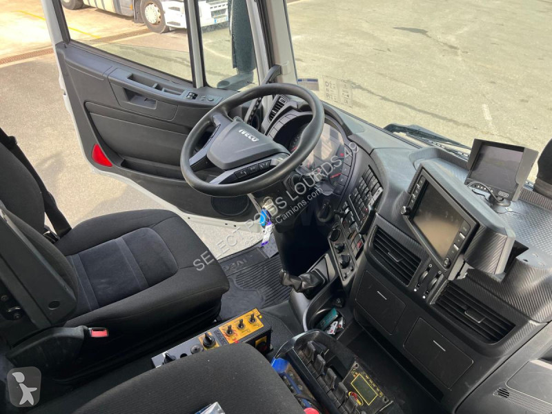 شاحنة Iveco 420