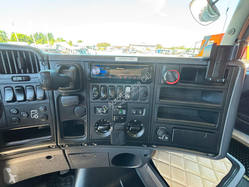 شاحنة Scania 420 6x2 ETADE