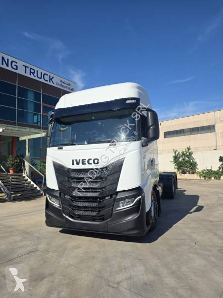 شاحنة Iveco