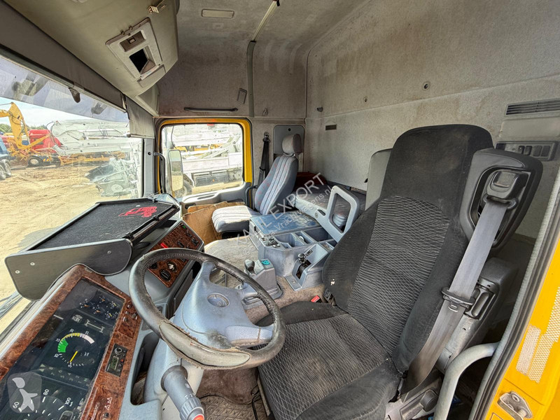 شاحنة Mercedes 1840 Long Chassis - V8 - Big...