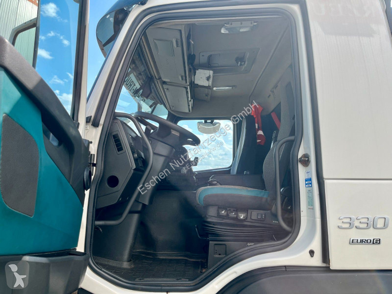 Camion Volvo 330 | Willig A3*14.000ltr/2x...