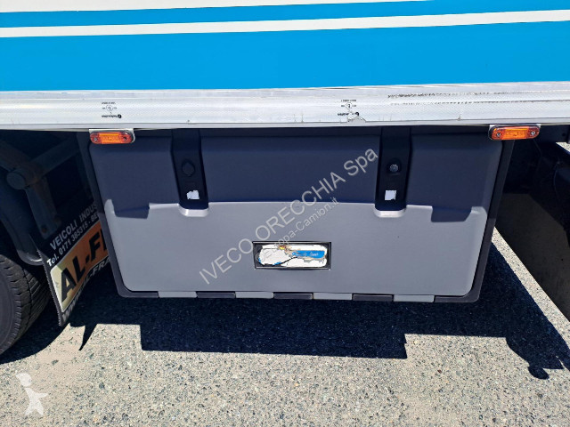 Camion Iveco EUROCARGO ML100E22/FP