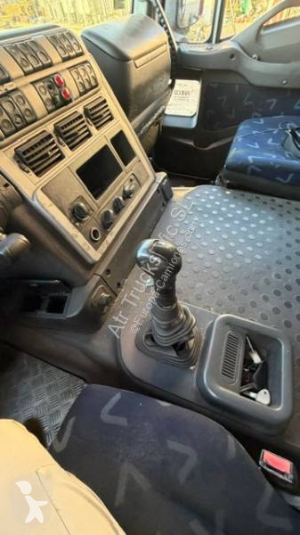 Camión Iveco 260 S 36