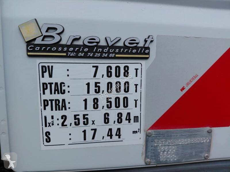 شاحنة Iveco