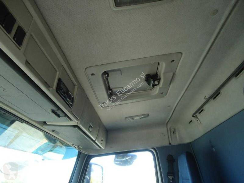 شاحنة Volvo