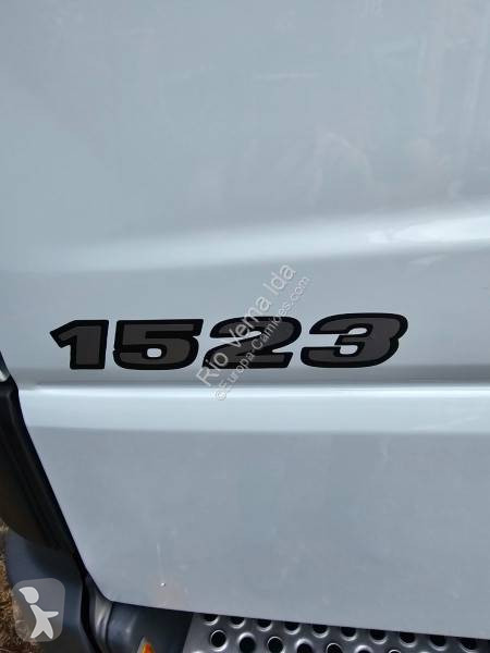 شاحنة Mercedes