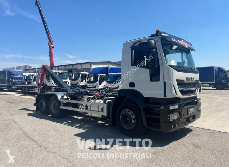 شاحنة Iveco