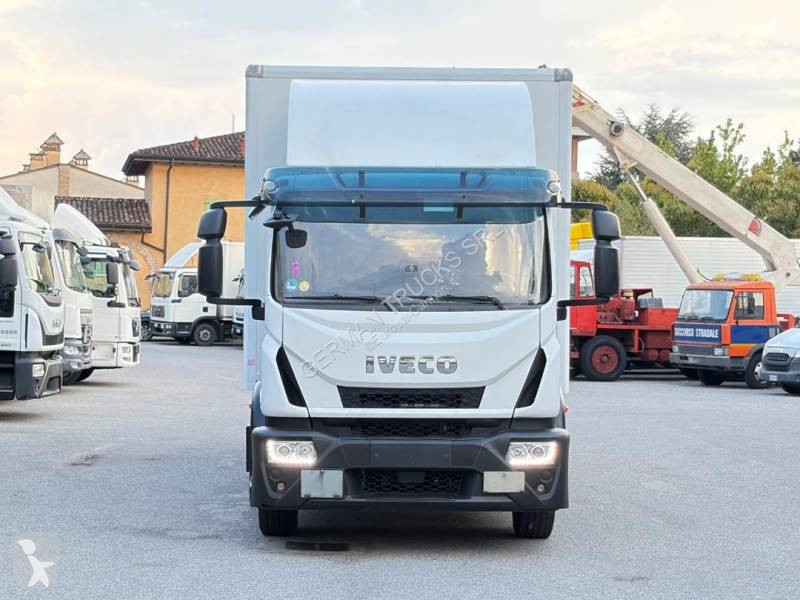 شاحنة Iveco