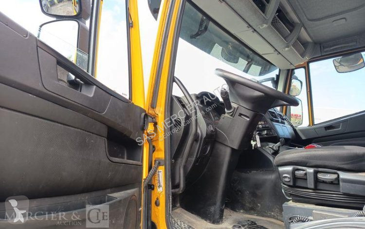 شاحنة Iveco