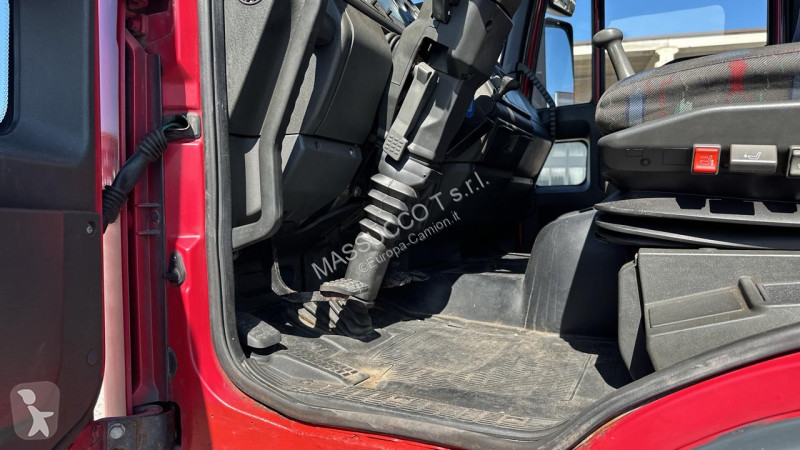 شاحنة Iveco 100E21 4X4