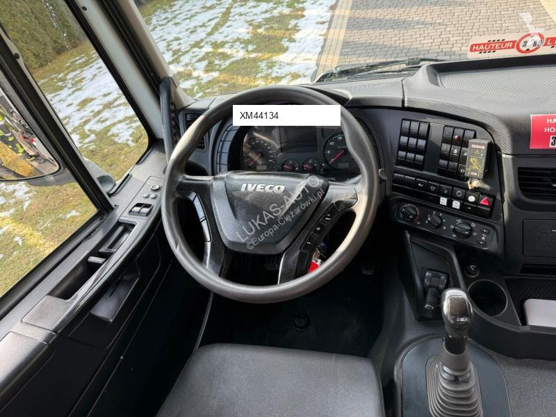 شاحنة Iveco F135