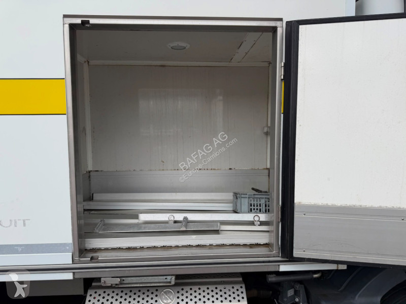 شاحنة Mercedes atego 1024 tiefkühler