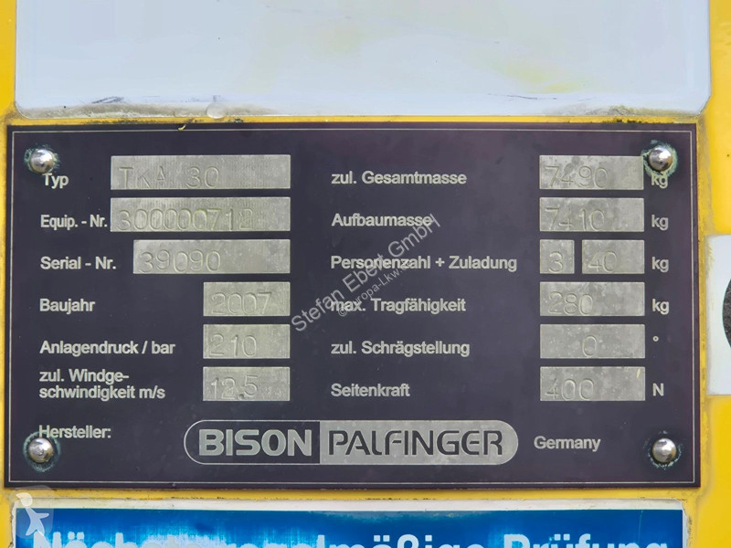 Camion MAN TGL 4x2 Bison Palfinger TKA 30
