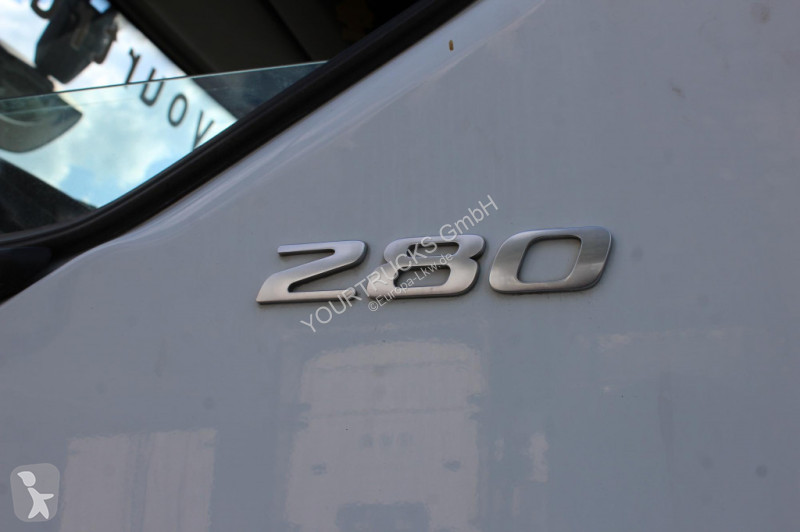 شاحنة DAF LF  280 E6 Frigoblock LBW Rolltor...