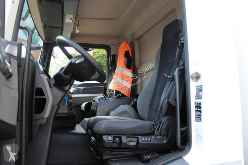 Camión MAN TGM 15.250 E6  TK-T-800+Strom  Tür LBW