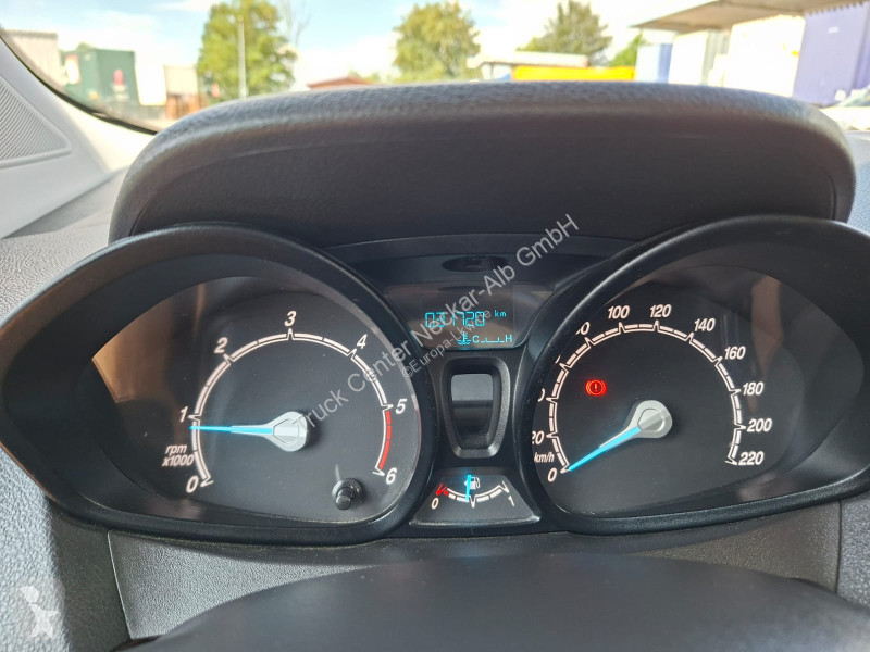 شاحنة Ford Courier Trend Klima 8-fach AHK TÜV 9 27