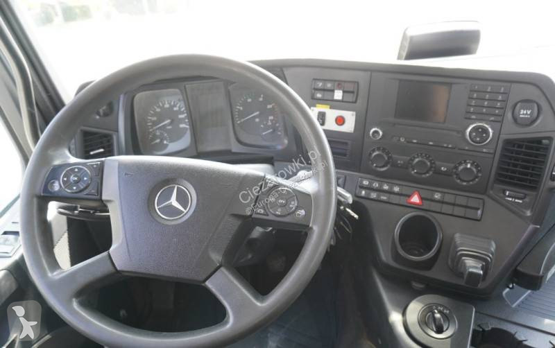 Vrachtwagen Mercedes