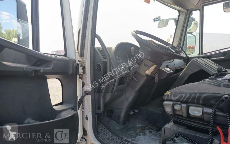 شاحنة Iveco