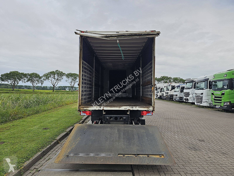 شاحنة MAN 18.340  3.000 KG TAILLIFT
